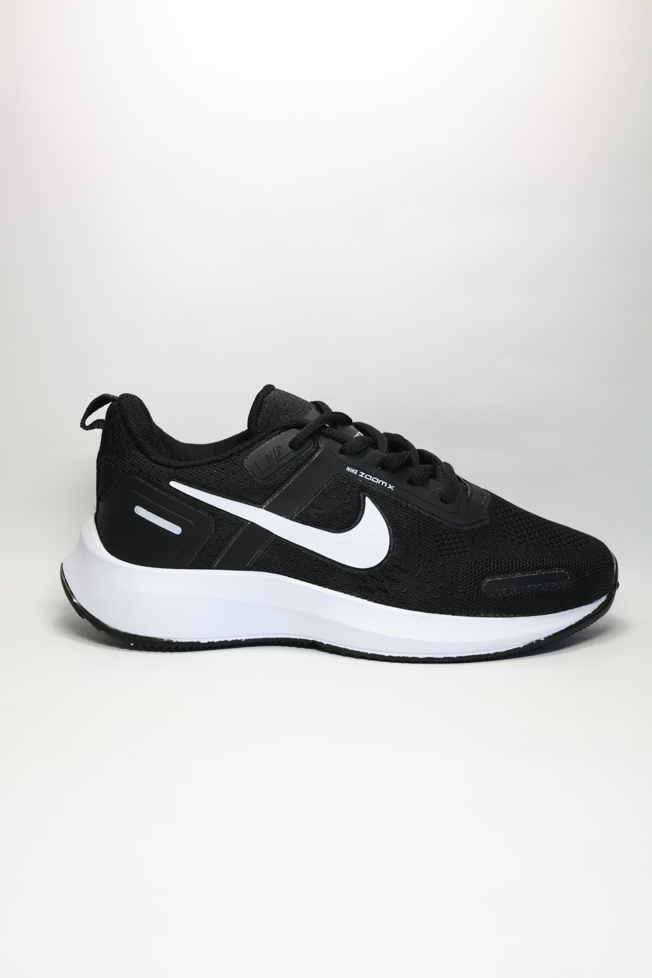 Zoom X